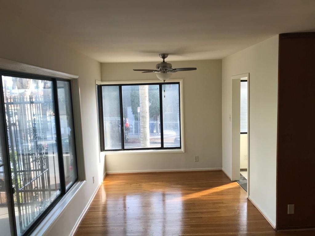 Building Photo - 4425 Maplewood Ave