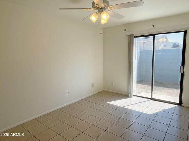 Building Photo - 2061 S Apache Dr
