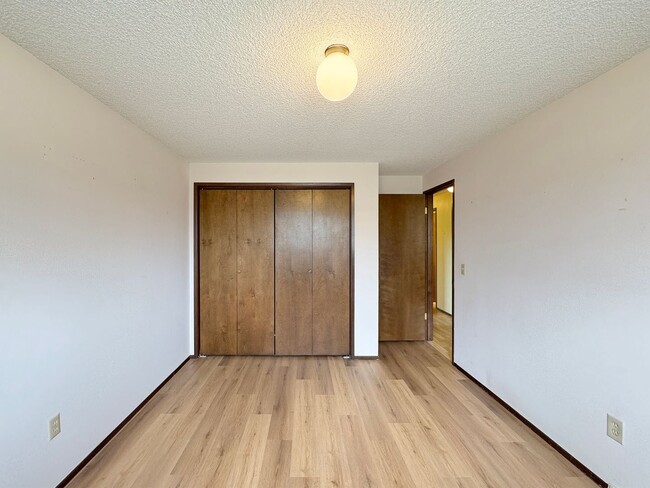 Building Photo - 41 McLaughlin Rd