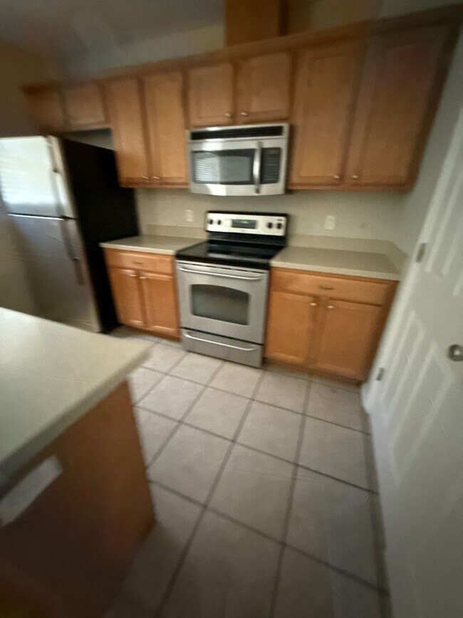 Building Photo - 112 S Chapel Dr