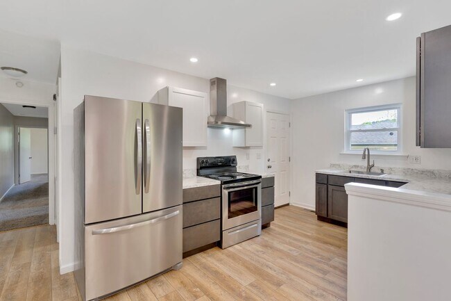 Building Photo - 4107 Cherryton Dr