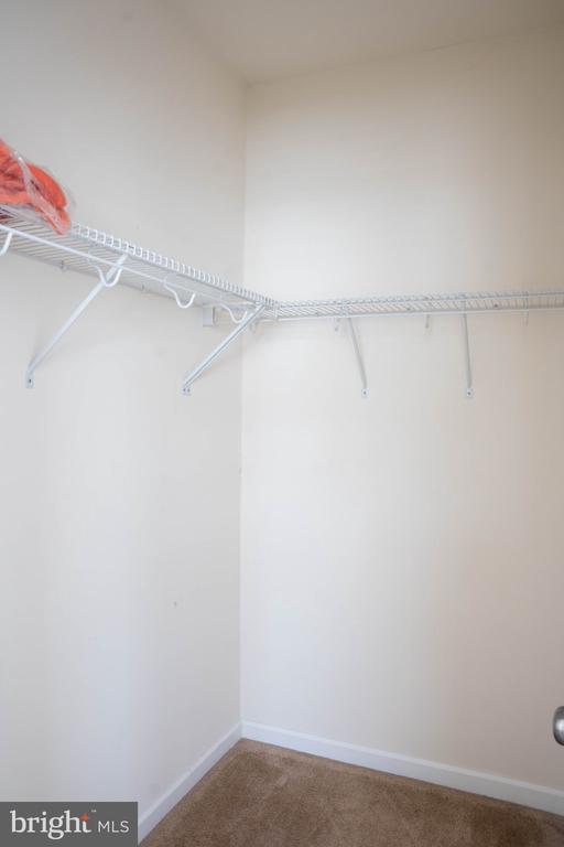 Building Photo - 42294 San Juan Terrace