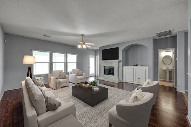 Building Photo - 30327 Deleon Fields Dr