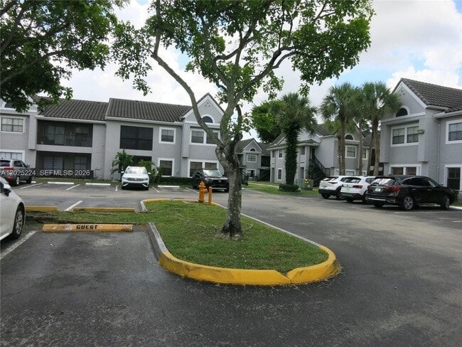 Building Photo - 15060 SW 103rd Terrace