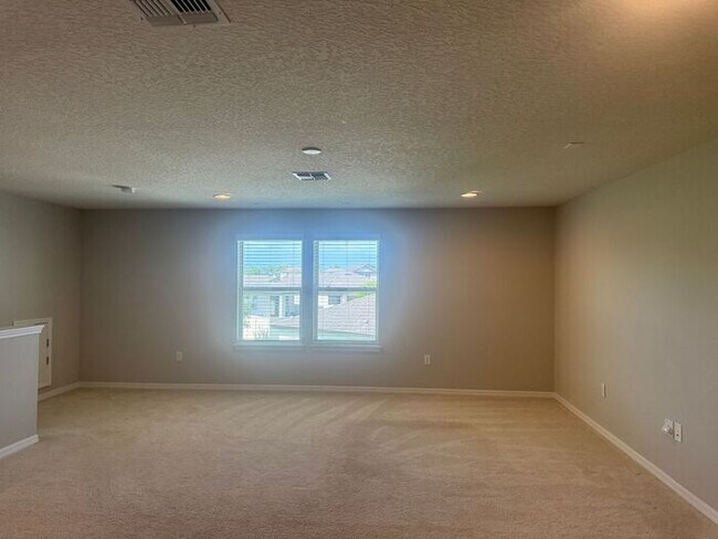 Building Photo - Beautiful and spacious Home in East Lake Preserve, Kissimmee