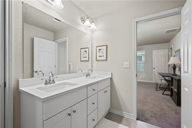 Building Photo - 5308 Golden Canary Ln