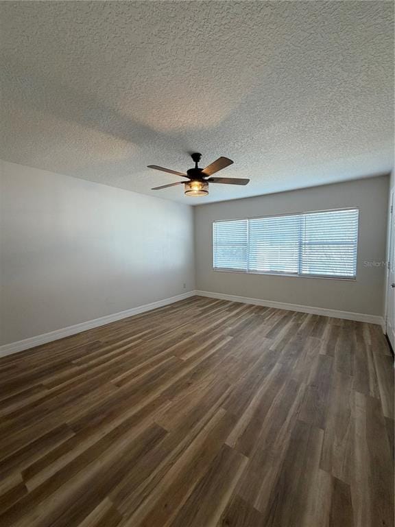 Building Photo - 316 W Howry Ave