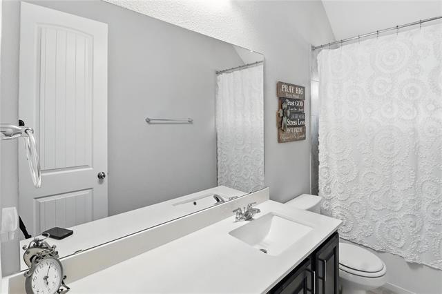 Building Photo - 5512 Pebble Dr