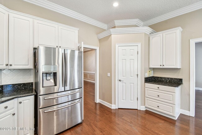 Building Photo - 13022 Huntley Manor Dr