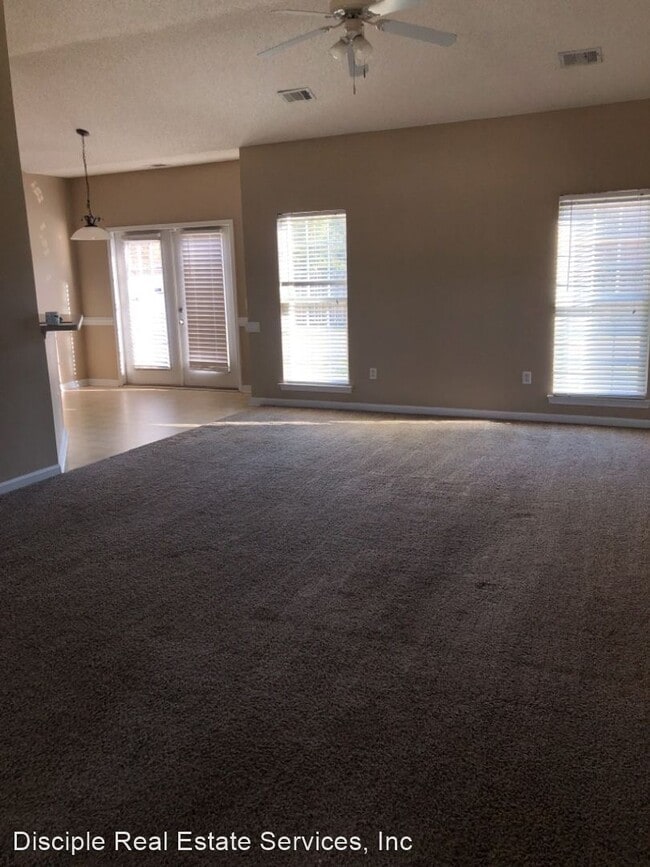 Building Photo - 3 br, 2 bath House - 499 Ivey Street