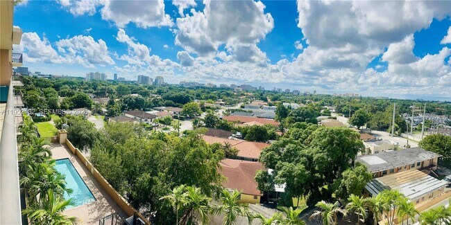 Building Photo - 1690 SW 27th Ave