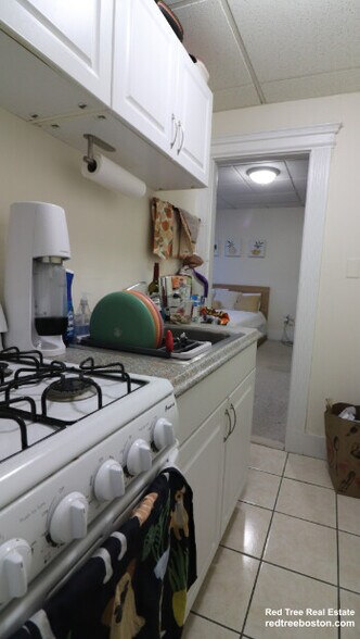 Building Photo - 238 Hemenway St