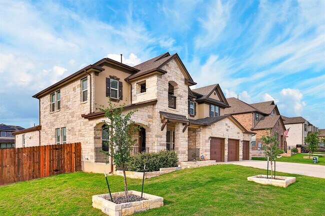 Building Photo - 4600 Ercolano Ln