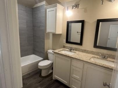 Building Photo - 812 W Illinois Ave