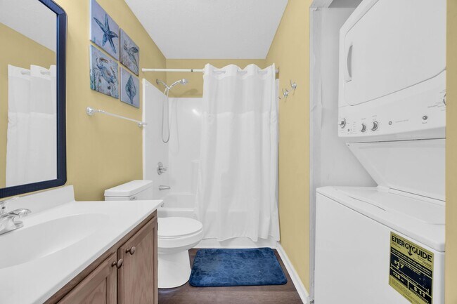 Building Photo - Charming 1BR Condo at Blue River Court – Pools, Tennis & More