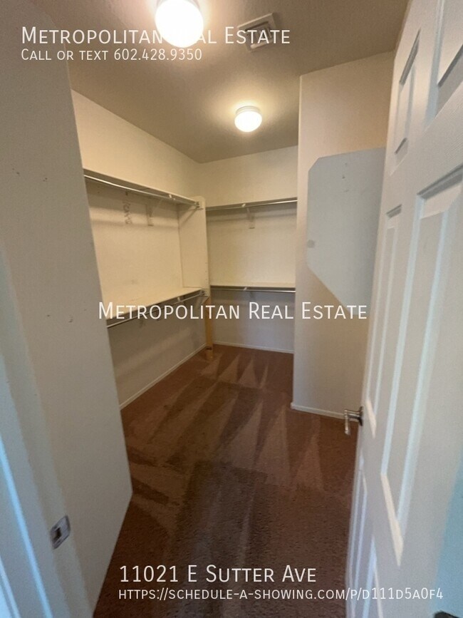 Building Photo - 11021 E Sutter Ave