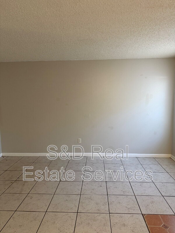 Building Photo - 3020 Allred Dr