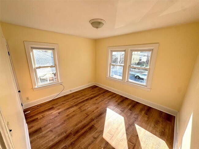 Building Photo - 130 Catskill Ave