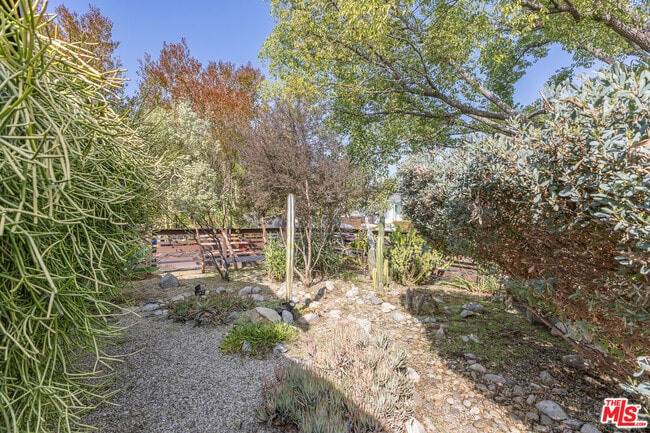 Building Photo - 3418 Greensward Rd