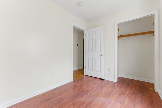 Building Photo - 46 Armstrong Ave