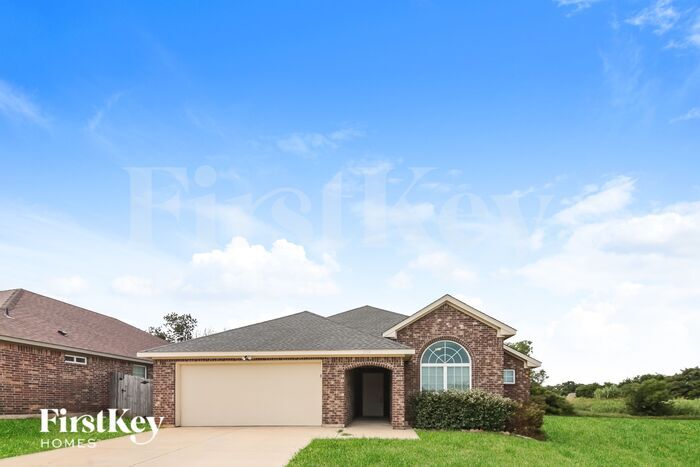 Primary Photo - 2708 Beverly Dr
