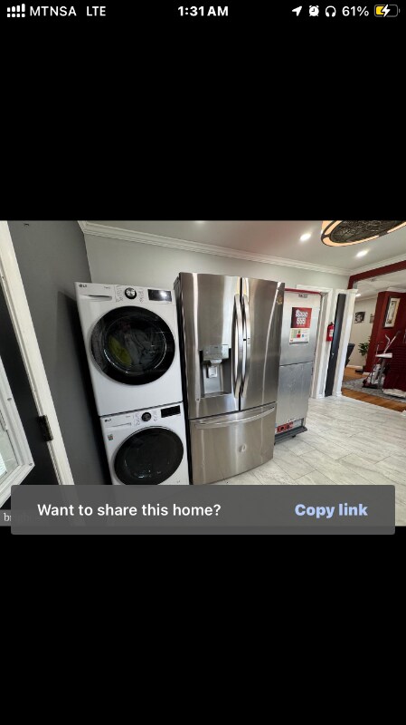 Building Photo - 3419 27th Ave