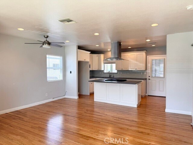 Building Photo - 9528 Brierfield St