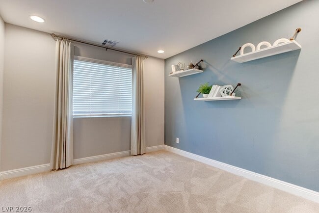 Building Photo - 8580 Luse St