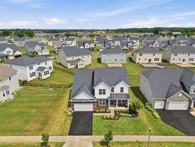 Building Photo - 637 Bald Eagle Dr