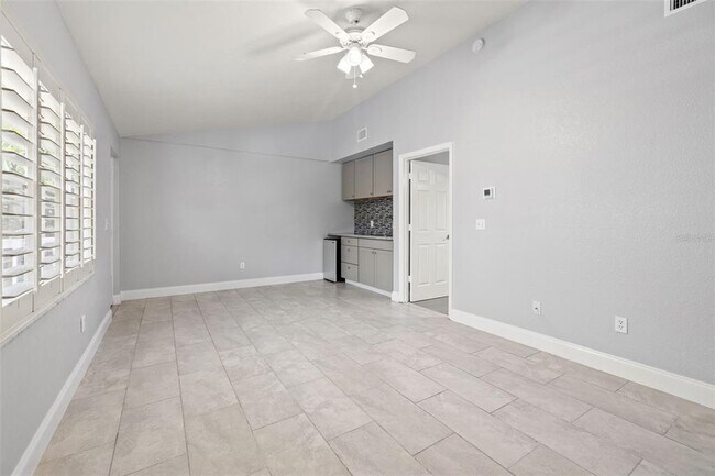 Building Photo - 487 Pinellas Bayway S