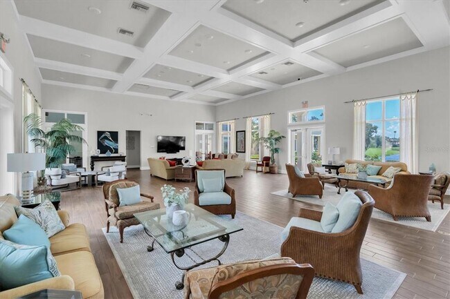 Building Photo - 4830 Osprey Dr S