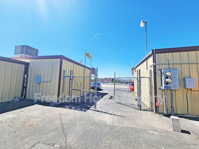 Building Photo - 191 S Frontage Rd