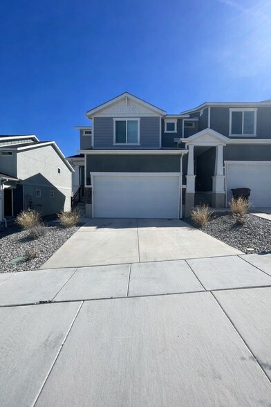 Building Photo - 3761 S Gold Bank Dr