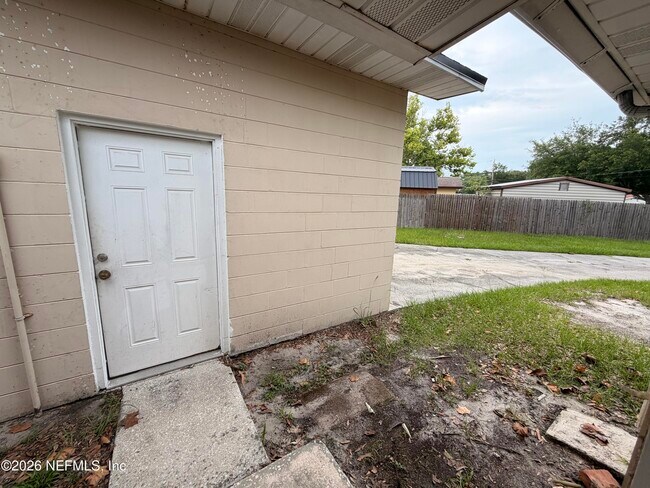 Building Photo - 11032 Bluehill Dr