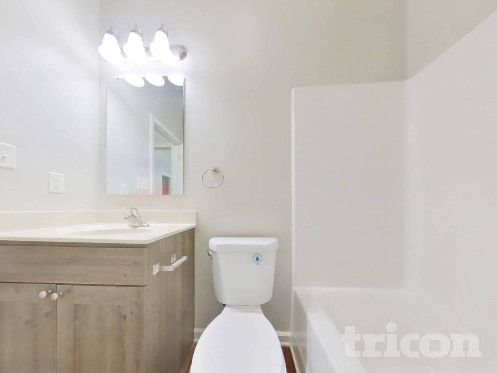 Building Photo - 5513 Lipizzan Ln