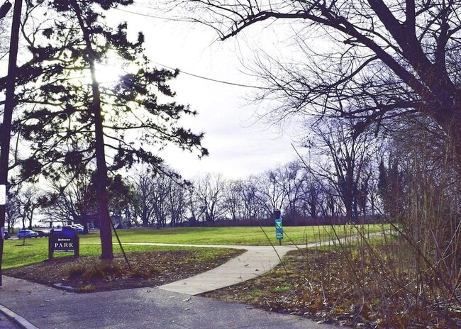 Interior Photo - 2216-2218 Ohio Ave