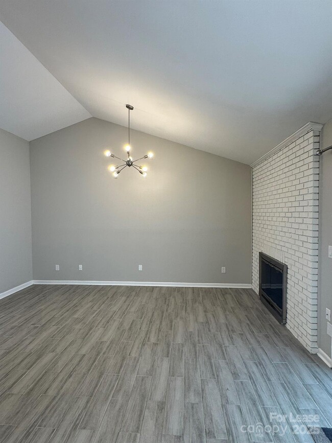 Building Photo - 7801 Renaissance Ct