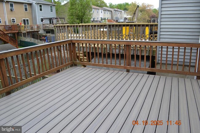 Building Photo - 351 Cool Breeze Ct
