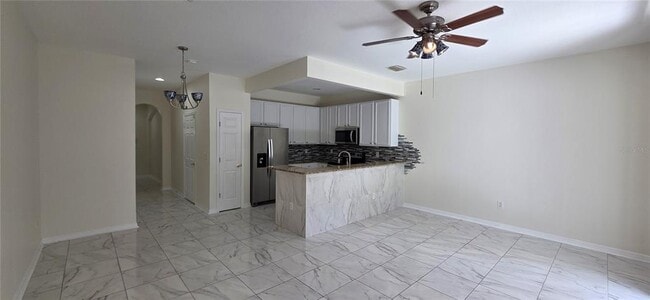 Building Photo - 2027 Strathmill Dr