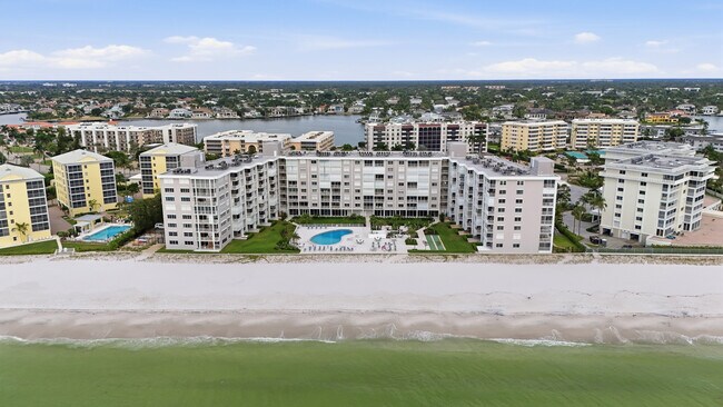 Building Photo - 3443 Gulf Shore Blvd N