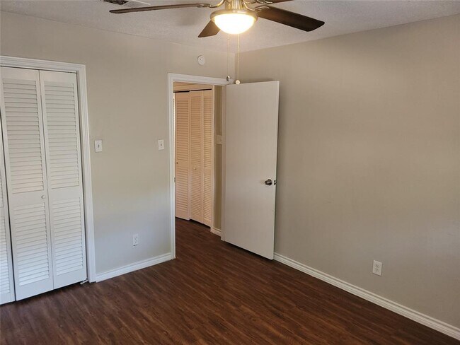 Building Photo - 22447 Wetherburn Ln
