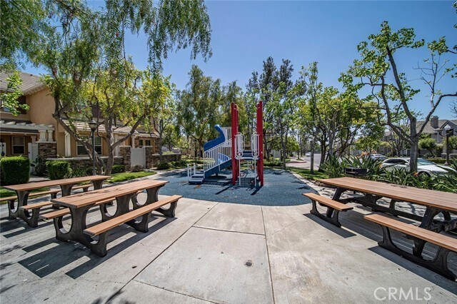 Building Photo - 7725 Hess Pl