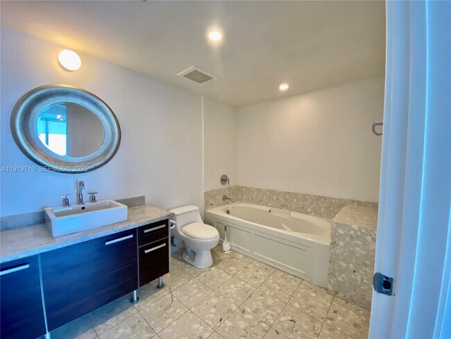 Building Photo - 185 SW 7th St