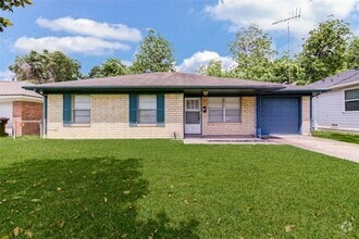 Building Photo - 5907 Nelwyn St