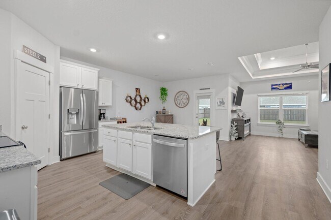 Building Photo - Your Gulf Breeze Dream Home Awaits in Forest Bay