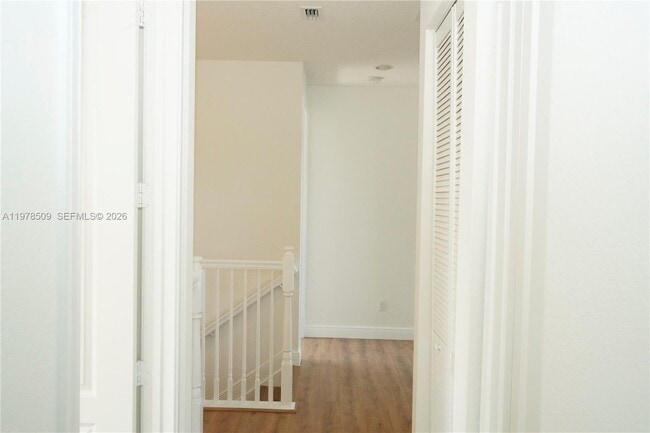 Building Photo - 9701 Blue Isle Bay