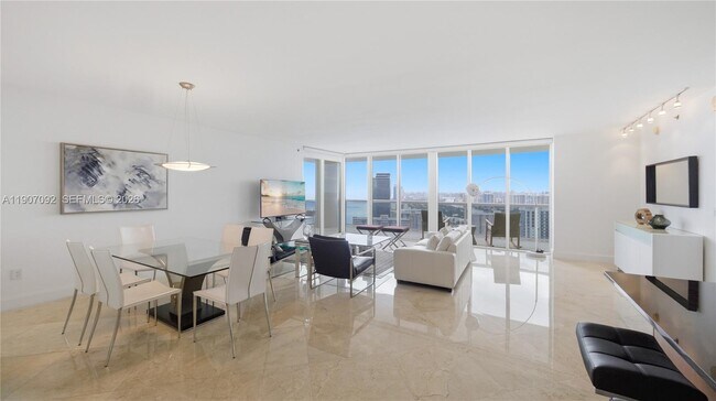 Building Photo - 1850 S Ocean Dr