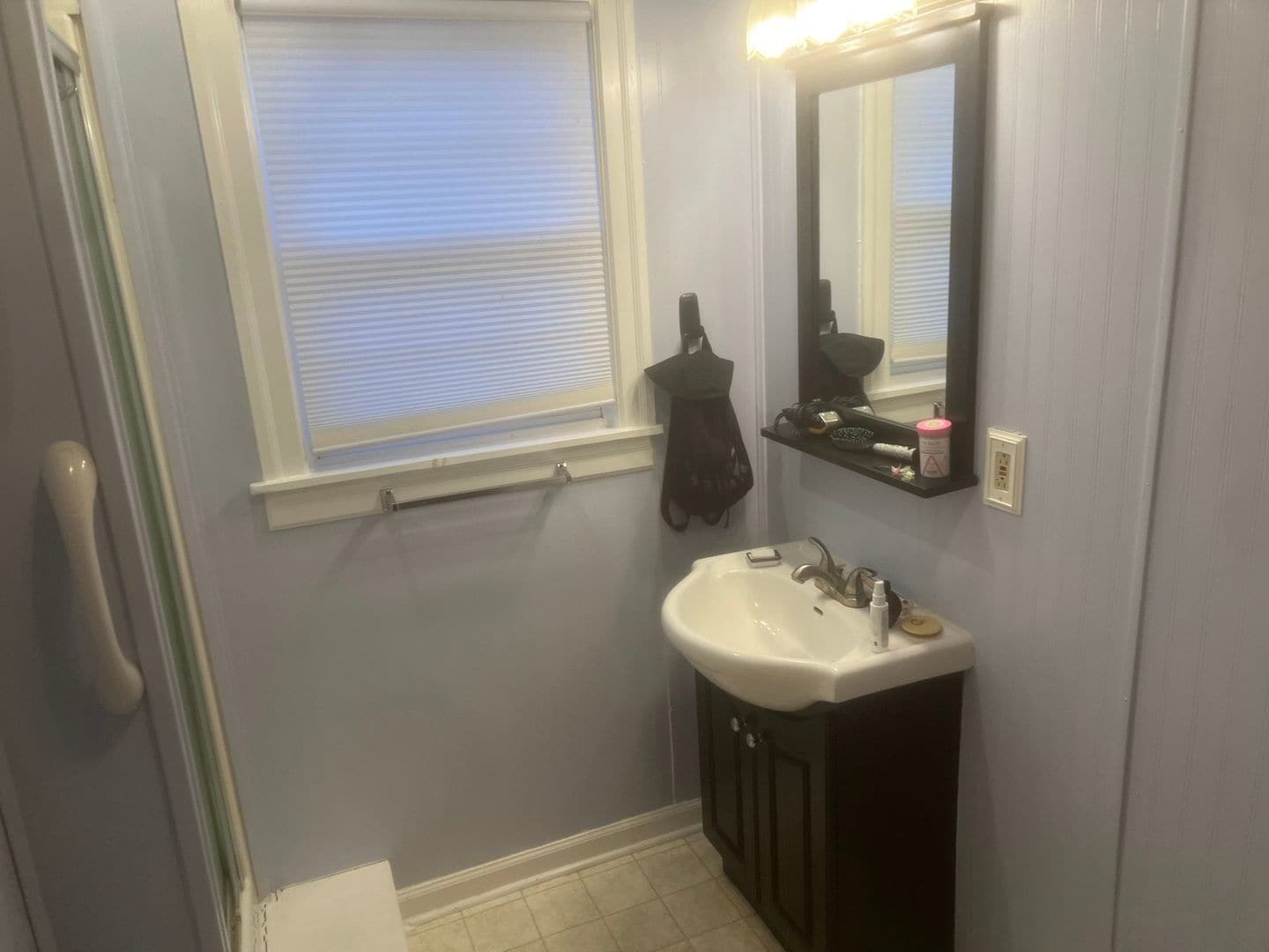 Building Photo - 323 Highland Ave