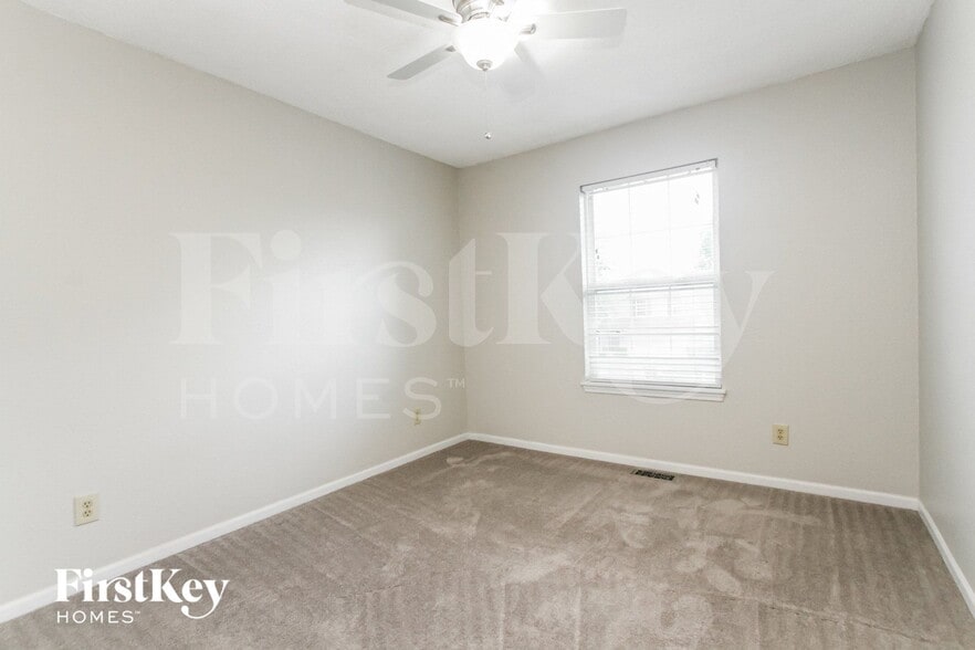 Building Photo - 1524 Blue Brook Way