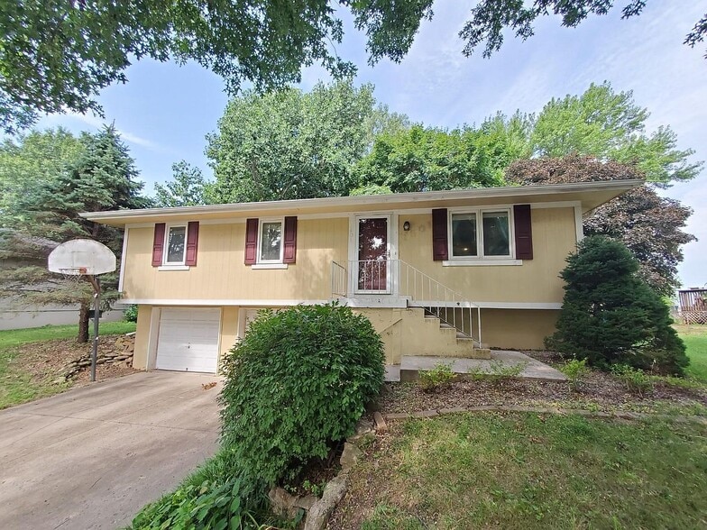 Primary Photo - 1501 NW 48th St
